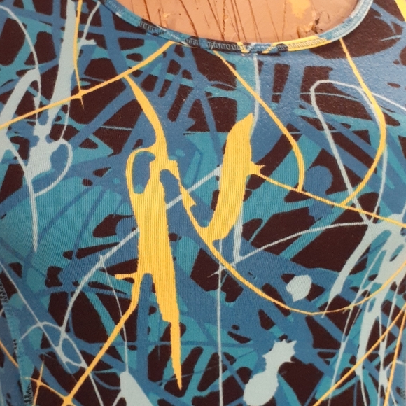 NWOT  Calvin Klein Swim Top Size S - Picture 2 of 7